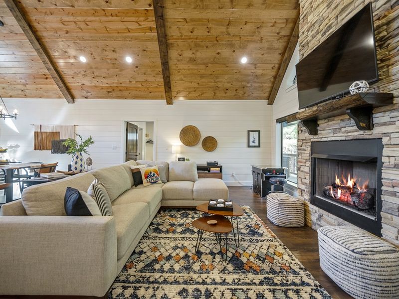 Comfortable for everyone around TV and fireplace