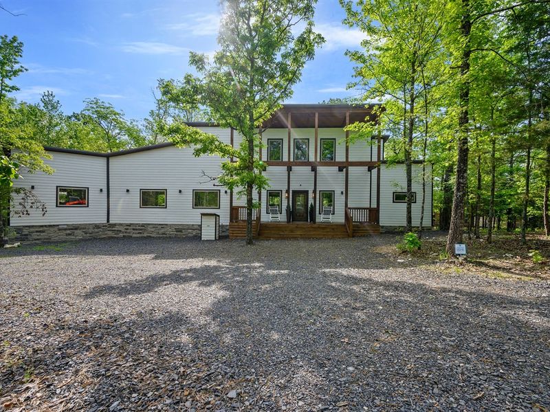 Escape to luxury in Broken Bow's premier cabin retreat, Dream On!
