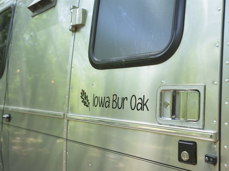 Iowa Bur Oak Air Stream