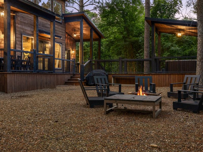 Gather around the fire pit for stories, s’mores, and stargazing.