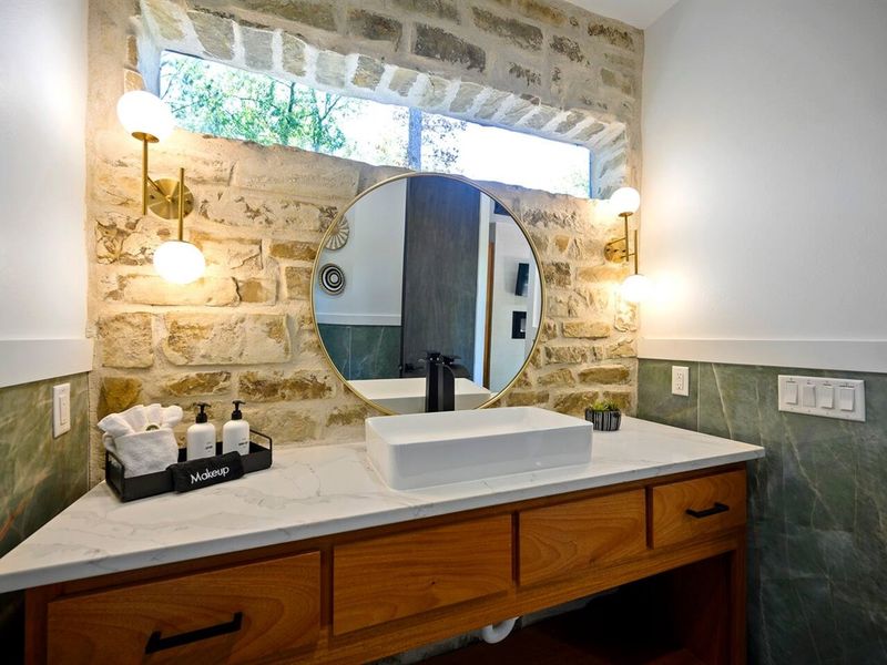 Ensuite 2