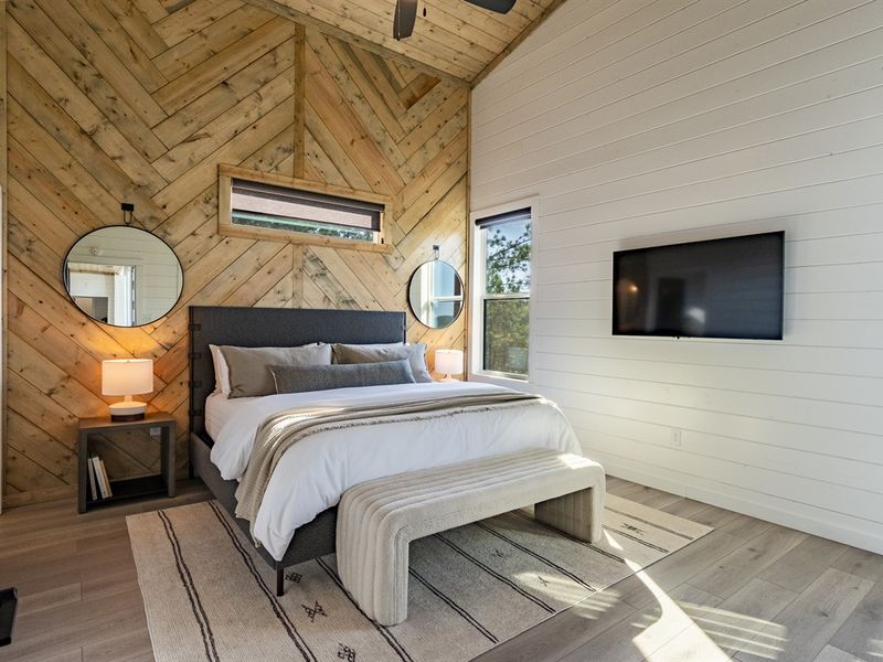 Master Suite 1