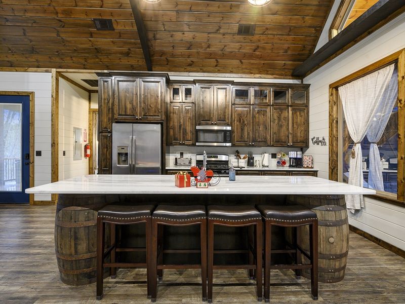 Plenty of seating at the kitchen island