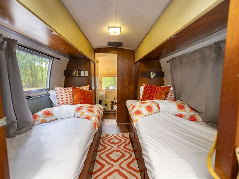 Pennsylvania Eastern Hemlock Airstream bedroom