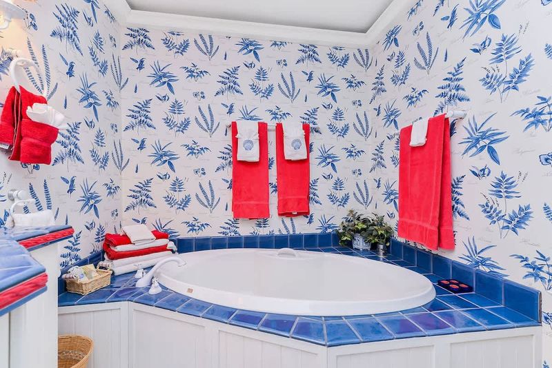 4th bedroom ensuite. 