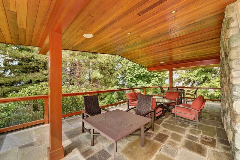 Expansive outside deck space. 