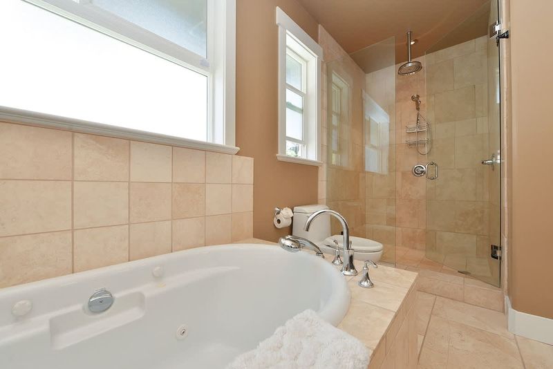 Upper main level Master bedroom ensuite. 