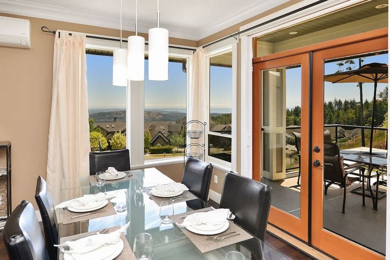 Upper main level kitchen dining space. 