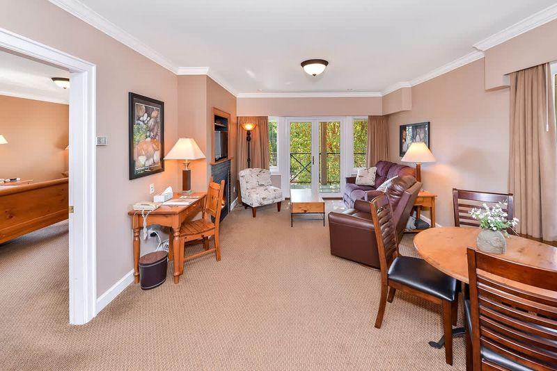 Spacious open plan living.