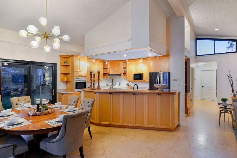 Open plan living with spectacular views on the main level.