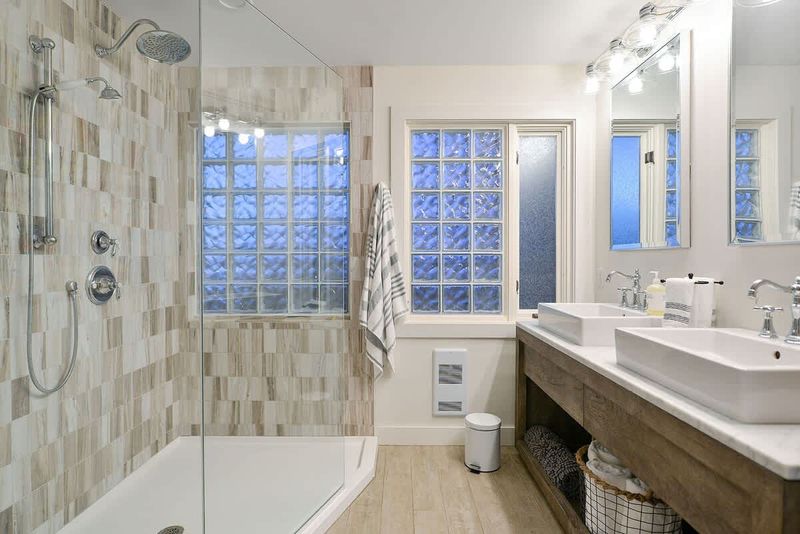 Master bedroom ensuite with walk in shower.