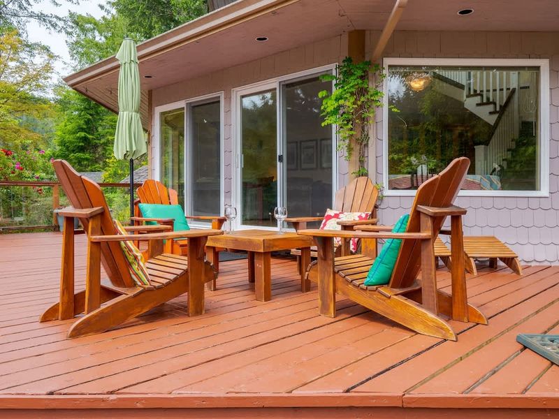 Lakeside Patio living spaces. 