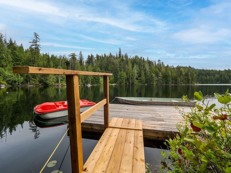 One of the 2 private lakeside docks. 