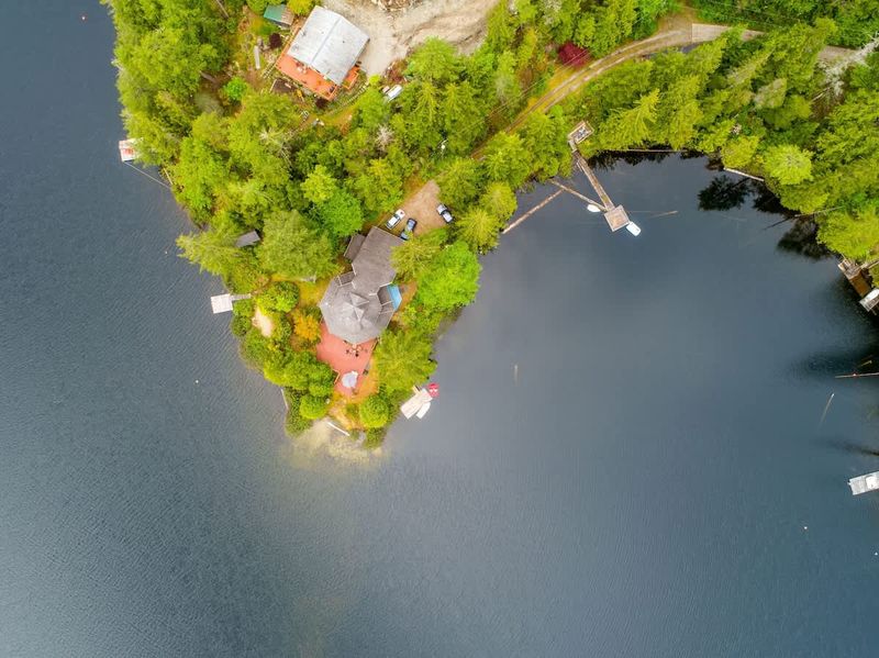 North Lake Waterfront Home on the point. 