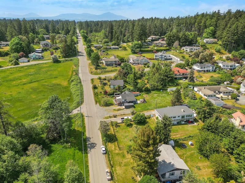 Drone aerial photos around the cottage neighbourhood.