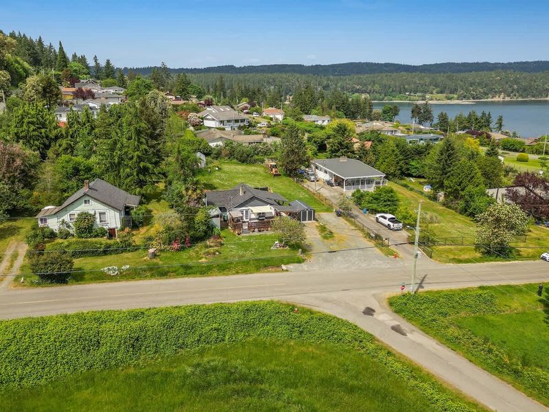 Drone aerial photos around the cottage neighbourhood.