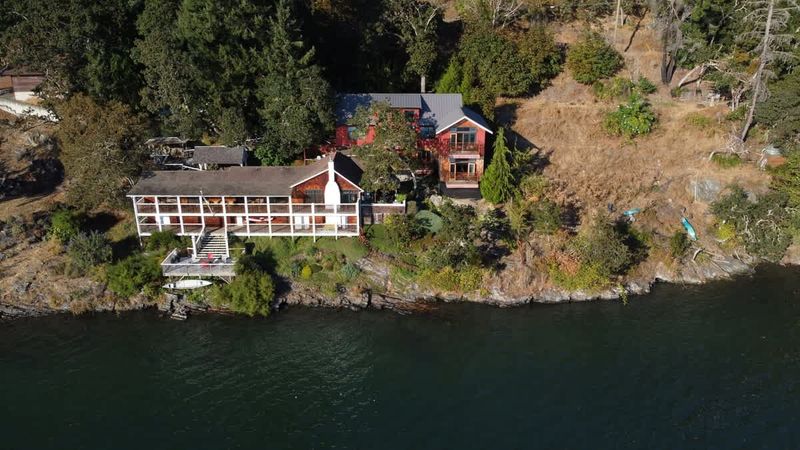 Flyover view of the tree house suites property.