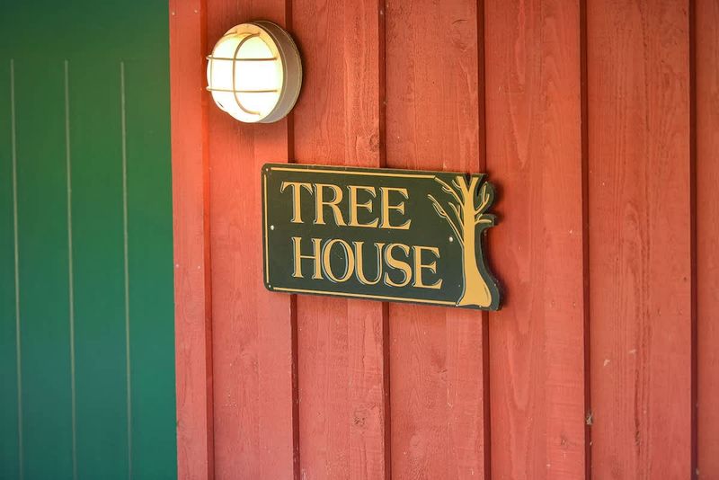 Welcome to the Tree House 2 Bedroom Suite Main Door.