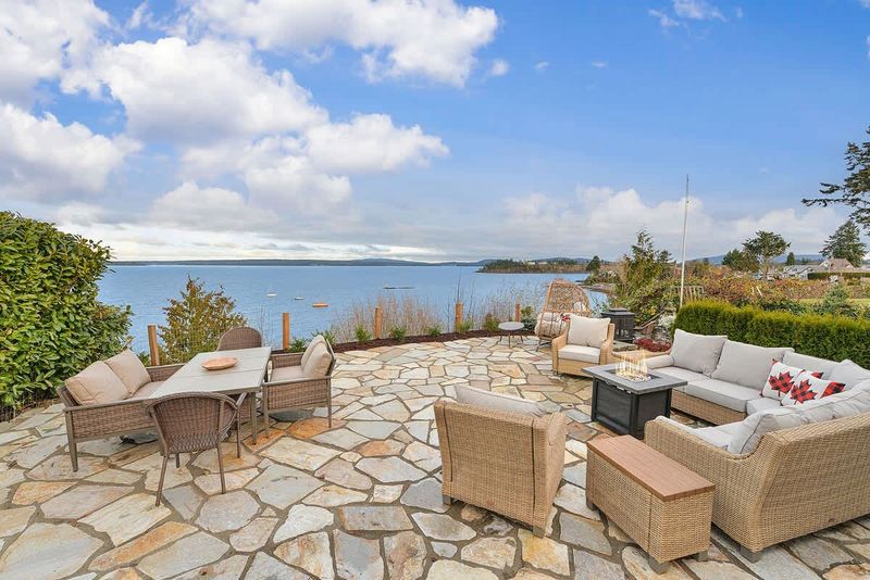 Oceanside patio living.