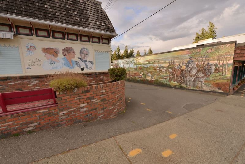 World famous Chemainus murals.