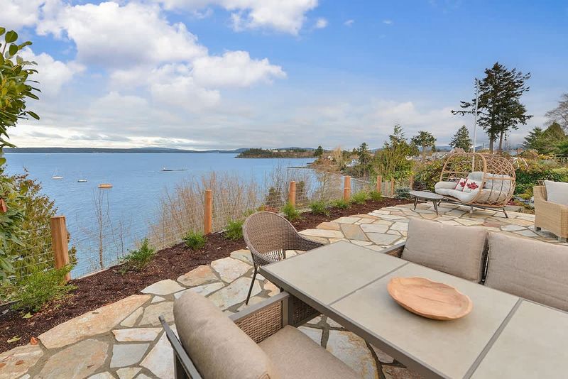 Oceanside patio living.