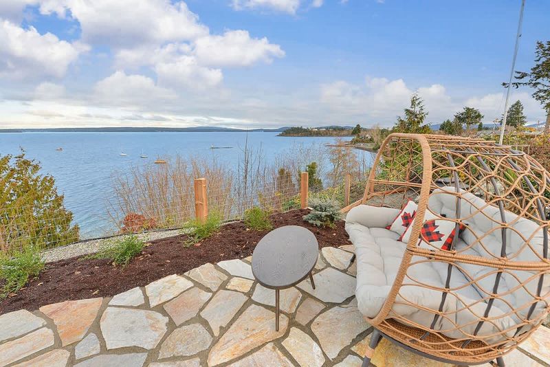 Oceanside patio living.