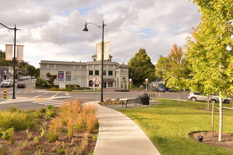 Dinner theatre in Chemainus.