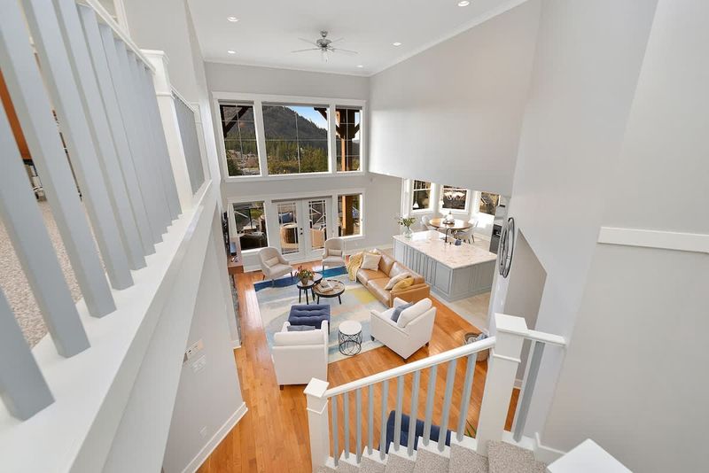 Staircase to the main floor from the second floor.