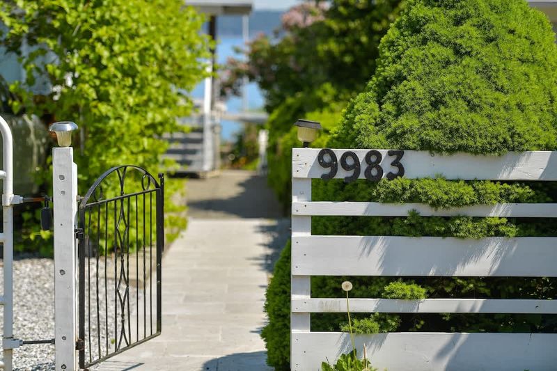 Gate to the suite walkway.