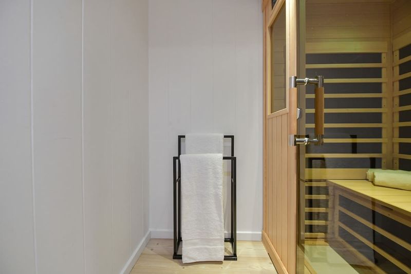 Second private bedroom cottage with king bed has sauna.