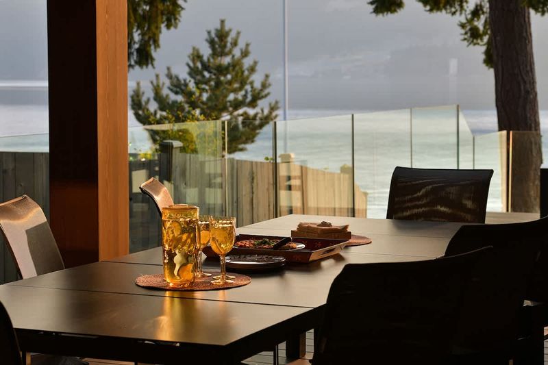 Outdoor fine dining with amazing views.