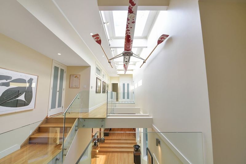 Upper floor landing.