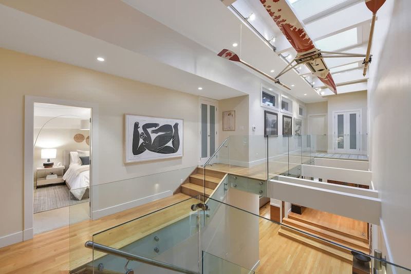 Upper floor landing.