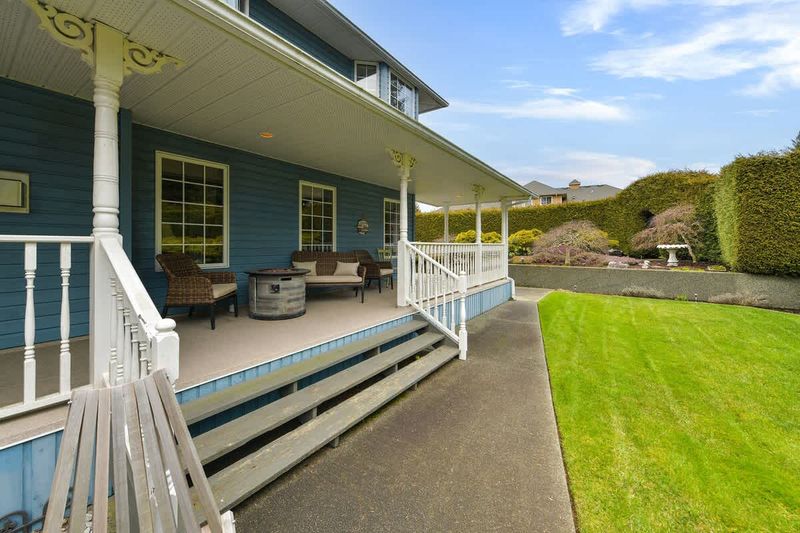 Relax around the fire