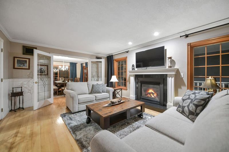 Spacious Living Room