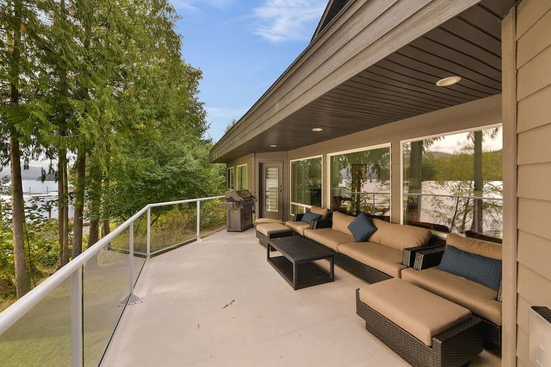 Lots of outdoor living spaces and balconies to enjoy the views.