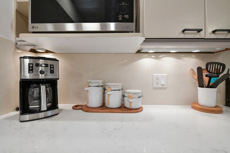 Main level fully equipped modern kitchen.