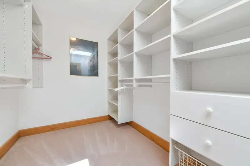 Walk In closet 