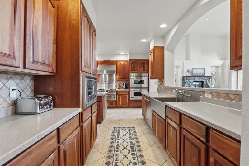 027cf2b1 1e86 4d98 80af adfd72628992 homerunner