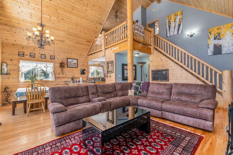 03b772aa d495 42b7 be70 a97109ff333f homerunner