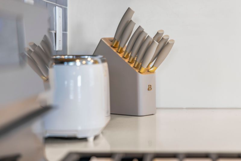 06ead033 4e7b 483f b0b7 cc35caa09241 homerunner