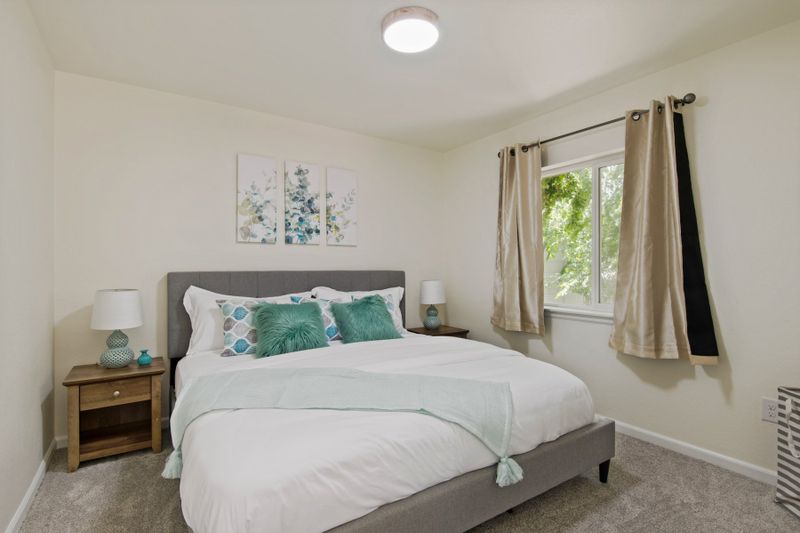 06f749ba c3ca 49b1 9be8 0f8a8d09dfce homerunner