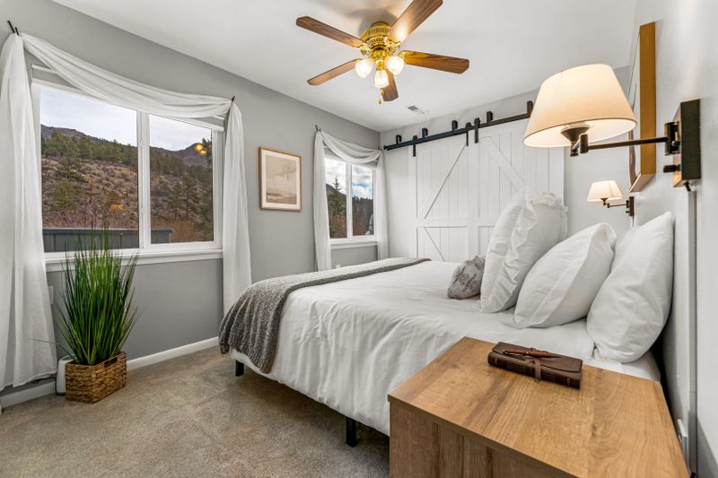 0c0e78de 61e4 4695 835b 6f69e3378888 homerunner