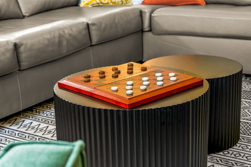 0d376827 11ad 4f6f 910f d765319c5c08 homerunner