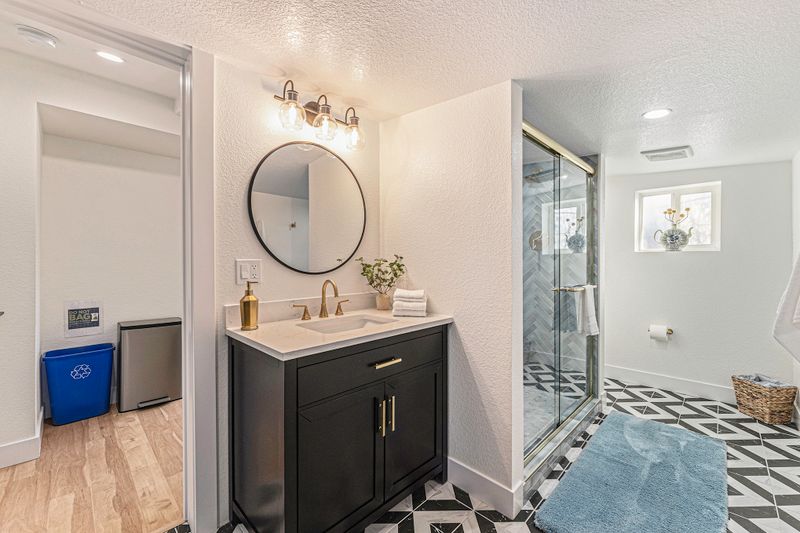 0fd3ef3c c01e 44df 8206 82f49d79c62c homerunner