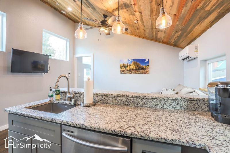 1077c6d1 a384 4280 839a 8afb3ad47730 homerunner