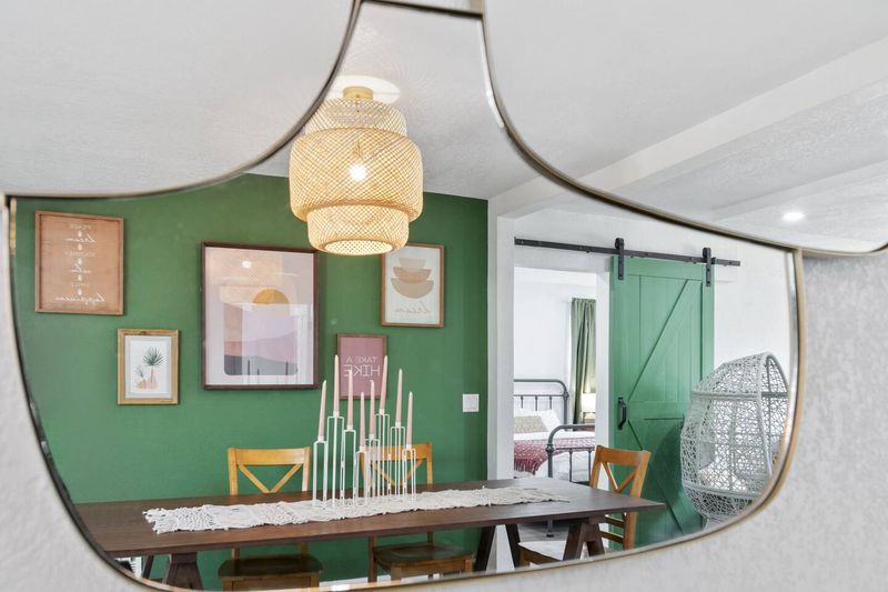 12d38c9d 131f 41ff 9588 9ee1186311d7 homerunner