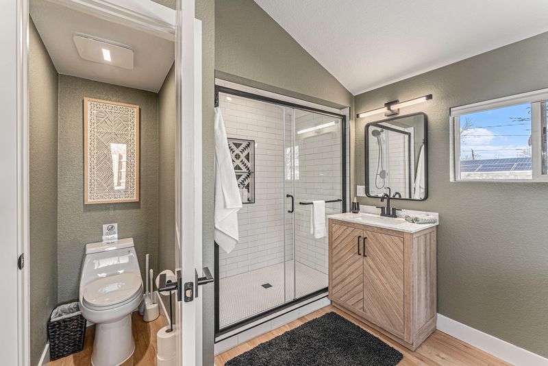 131e5b9e f09d 4e43 952c 47376bd851c8 homerunner