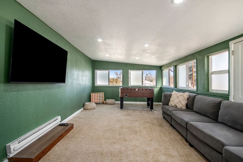 147e0535 0a03 460c 9756 b7ee8eef627c homerunner