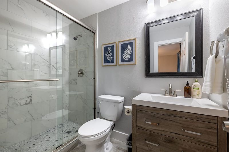 155ae634 4d2b 4245 a49b d2b8ab0654a0 homerunner